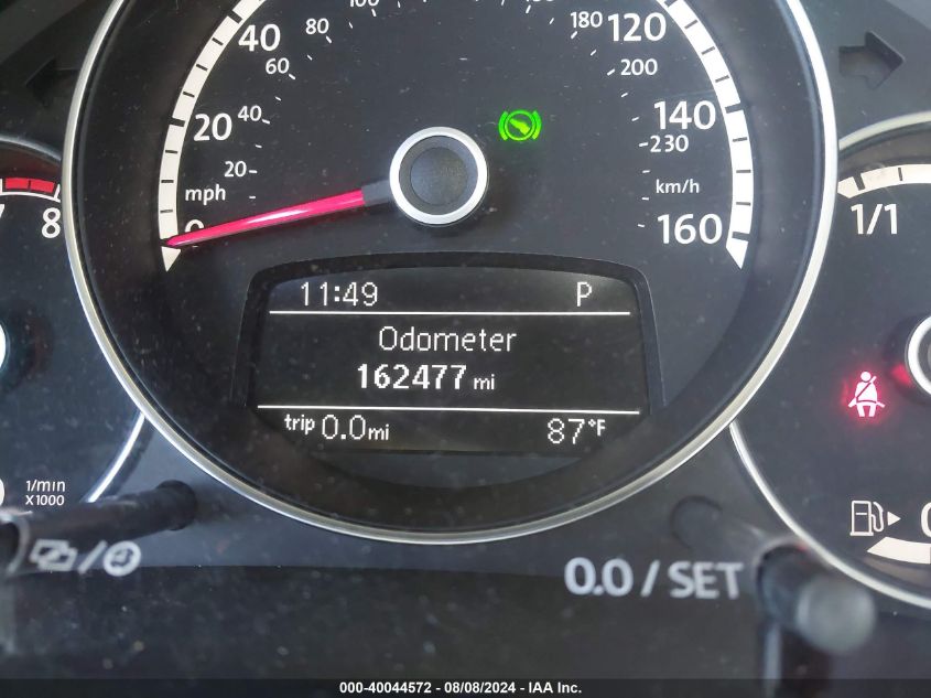 2013 VOLKSWAGEN BEETLE 2.0T TURBO - 3VWVA7AT9DM621256