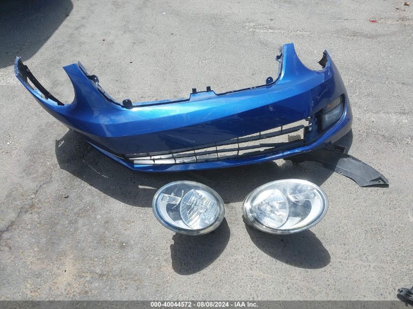 2013 VOLKSWAGEN BEETLE 2.0T TURBO - 3VWVA7AT9DM621256