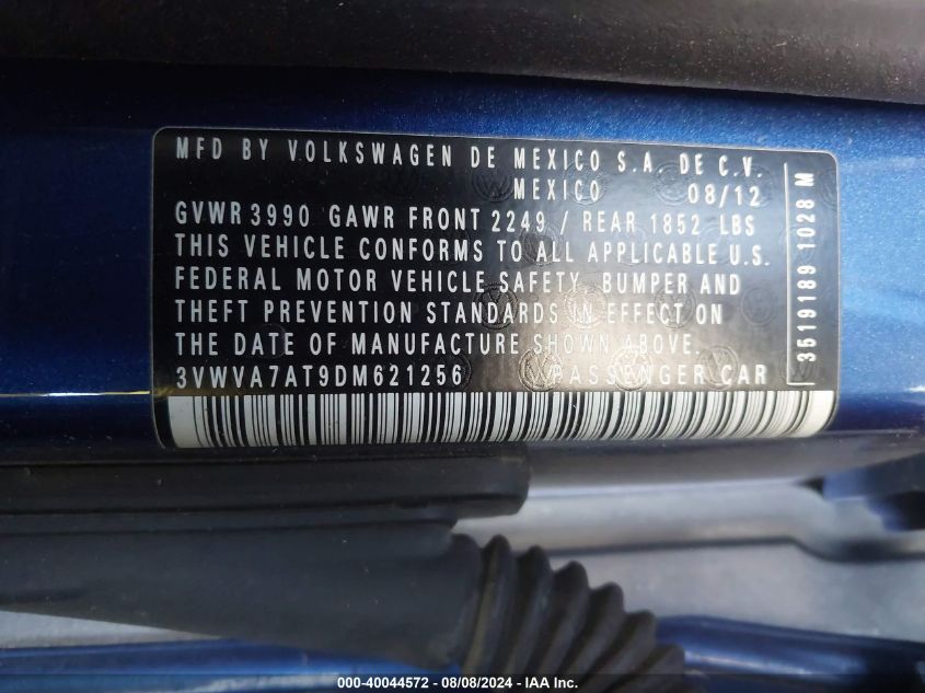 2013 VOLKSWAGEN BEETLE 2.0T TURBO - 3VWVA7AT9DM621256