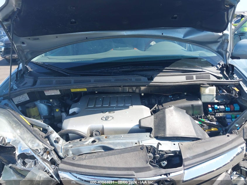 2008 Toyota Sienna Xle/Xle Limited VIN: 5TDZK22C88S213338 Lot: 40044691