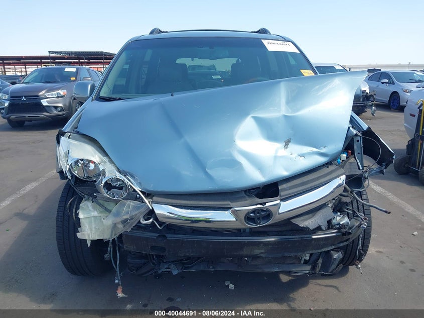 2008 Toyota Sienna Xle/Xle Limited VIN: 5TDZK22C88S213338 Lot: 40044691