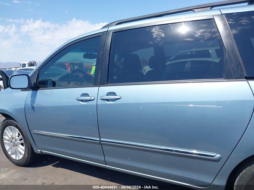2008 Toyota Sienna Xle/Xle Limited VIN: 5TDZK22C88S213338 Lot: 40044691