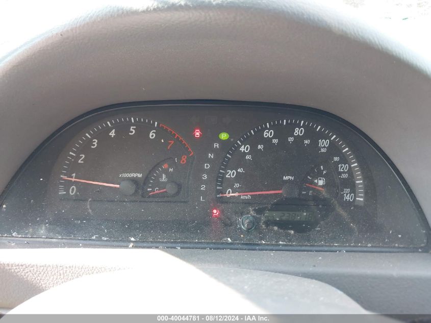 2004 Toyota Camry Xle V6 VIN: 4T1BF30K74U587625 Lot: 40044781