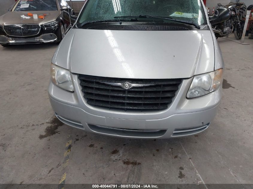 2005 Chrysler Town & Country VIN: 1C4GP45R35B346967 Lot: 40044791