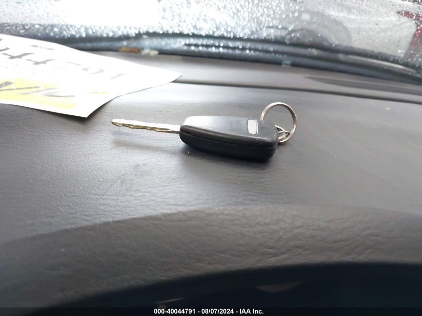 2005 Chrysler Town & Country VIN: 1C4GP45R35B346967 Lot: 40044791