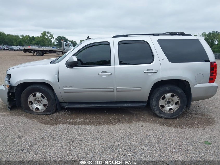 2011 Chevrolet Tahoe Lt VIN: 1GNSKBE09BR373552 Lot: 40044933