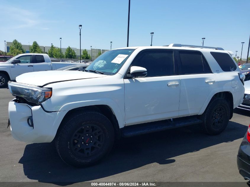 2018 Toyota 4Runner Sr5 Prem/Ltdl/Trail/Trd VIN: JTEBU5JR2J5490366 Lot: 40044974