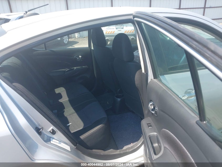 2018 Nissan Versa S/S Plus/Sv/Sl VIN: 3N1CN7AP4JL855097 Lot: 40044982