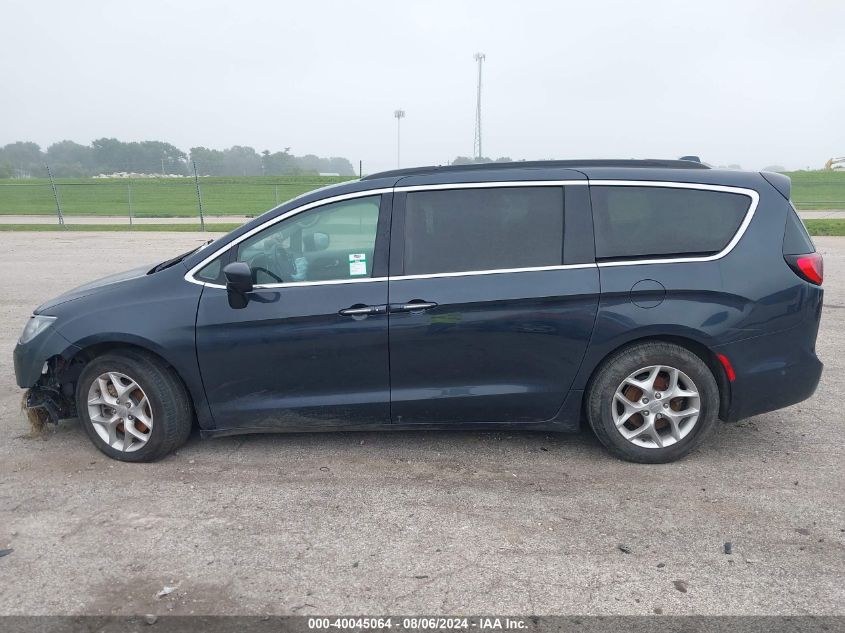 2019 Chrysler Pacifica Touring Plus VIN: 2C4RC1FG6KR702583 Lot: 40045064