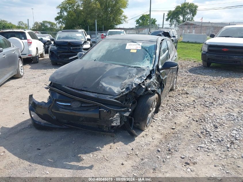 2015 Hyundai Accent Sport VIN: KMHCU5AE7FU227904 Lot: 40045075