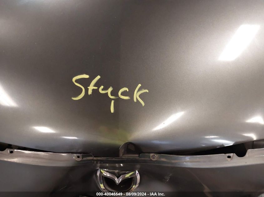 2011 Mazda Mazda3 I Touring VIN: JM1BL1VG1B1381608 Lot: 40045549