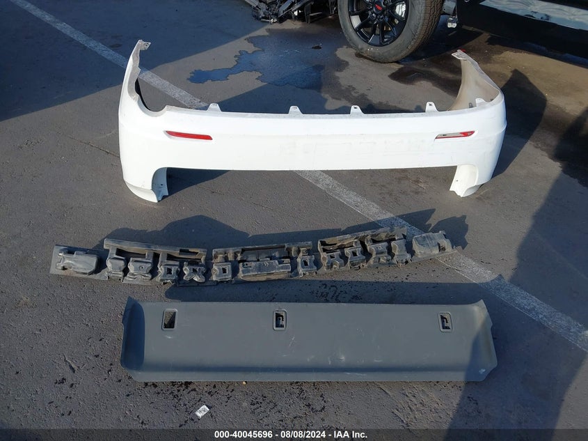 2011 Toyota Sienna Le V6 VIN: 5TDKK3DC9BS169037 Lot: 40045696