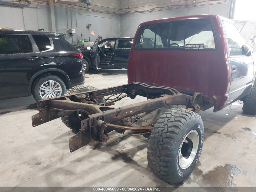 1989 Chevrolet Gmt-400 K1500 VIN: 1GCEK14KXKZ248501 Lot: 40045699