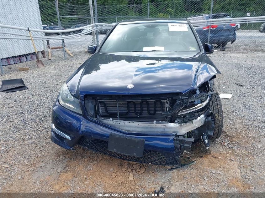 2012 Mercedes-Benz C 300 Luxury 4Matic/Sport 4Matic VIN: WDDGF8BB6CR195828 Lot: 40045823