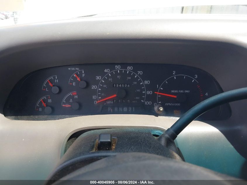 2001 Ford F350 Srw Super Duty VIN: 1FTSW30FX1ED88582 Lot: 40045905