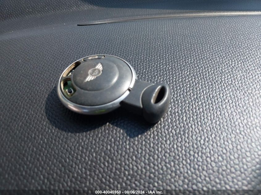 2012 Mini Cooper S Countryman VIN: WMWZC3C58CWL87211 Lot: 40045958