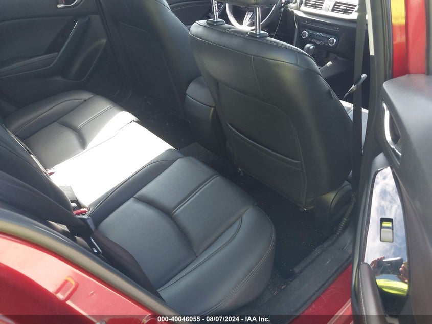 2018 MAZDA MAZDA3 TOURING - 3MZBN1L35JM204522