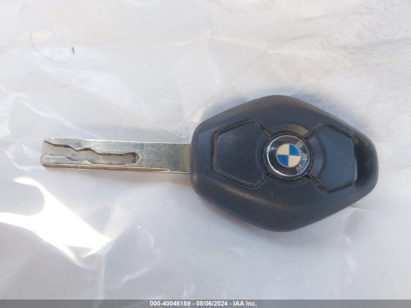 2003 BMW 325Xit VIN: WBAEP33433PF02174 Lot: 40046189