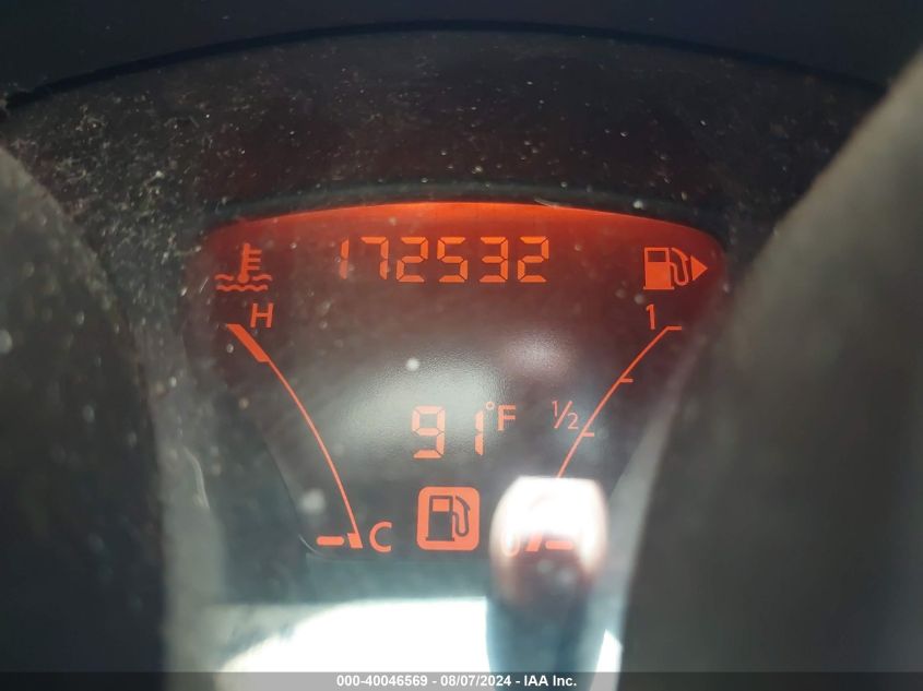 JN8AF5MV1BT027588 2011 Nissan Juke Sv