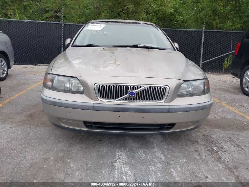 2002 Volvo V70 2.4T VIN: YV1SW58D121202705 Lot: 40046932