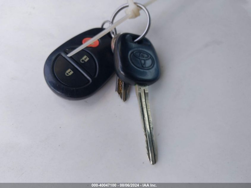 2010 Toyota Tacoma Prerunner V6 VIN: 3TMKU4HN0AM025323 Lot: 40047100