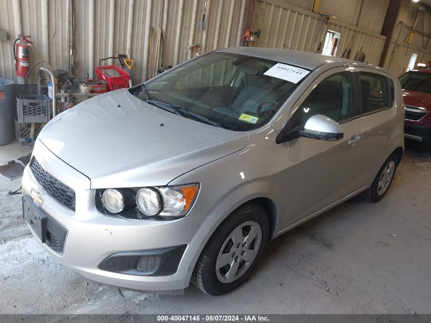 VIN 1G1JA6SHXD4128695 2013 Chevrolet Sonic, Ls Auto no.2