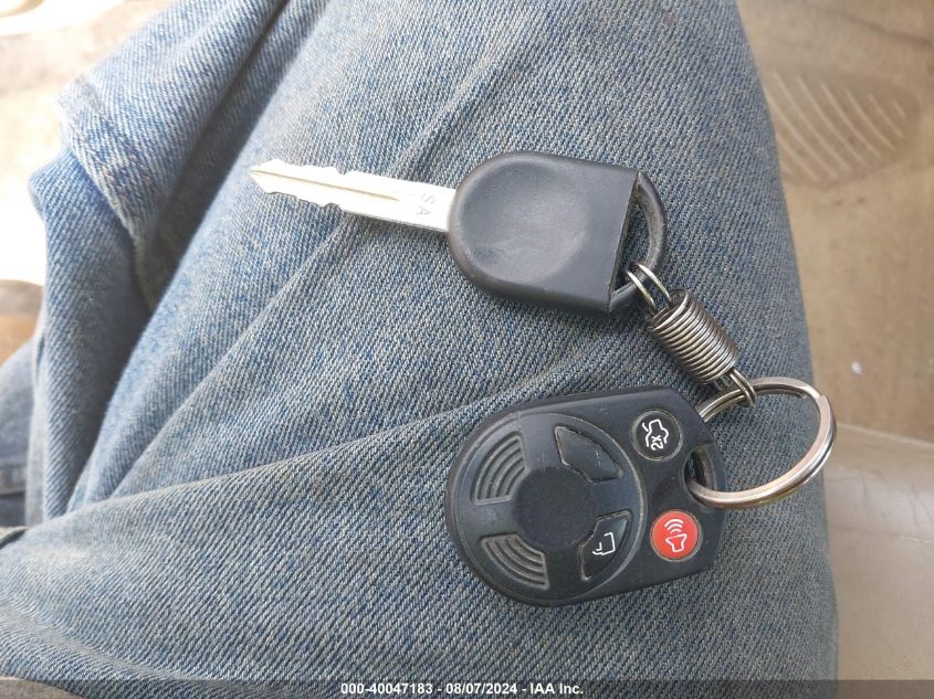 2008 Ford Escape Limited VIN: 1FMCU94188KA16886 Lot: 40047183