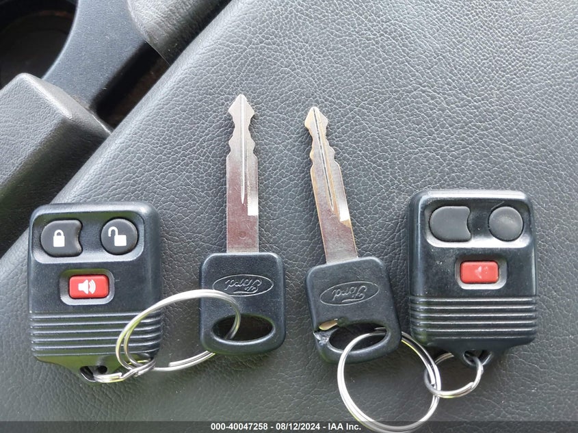 2002 Ford F-250 Lariat/Xl/Xlt VIN: 1FTNX20L52EC56969 Lot: 40047258