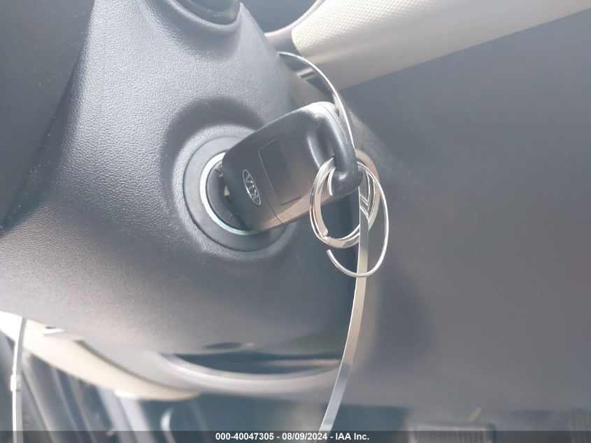 2011 Kia Soul ! VIN: KNDJT2A27B7195645 Lot: 40047305