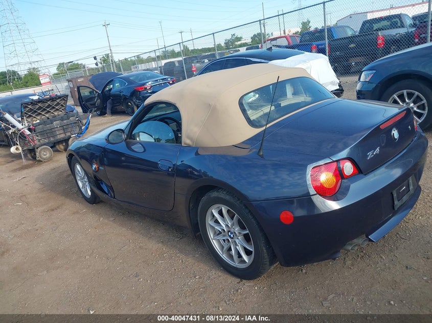 2004 BMW Z4 2.5I VIN: 4USBT335X4LR68033 Lot: 40047431