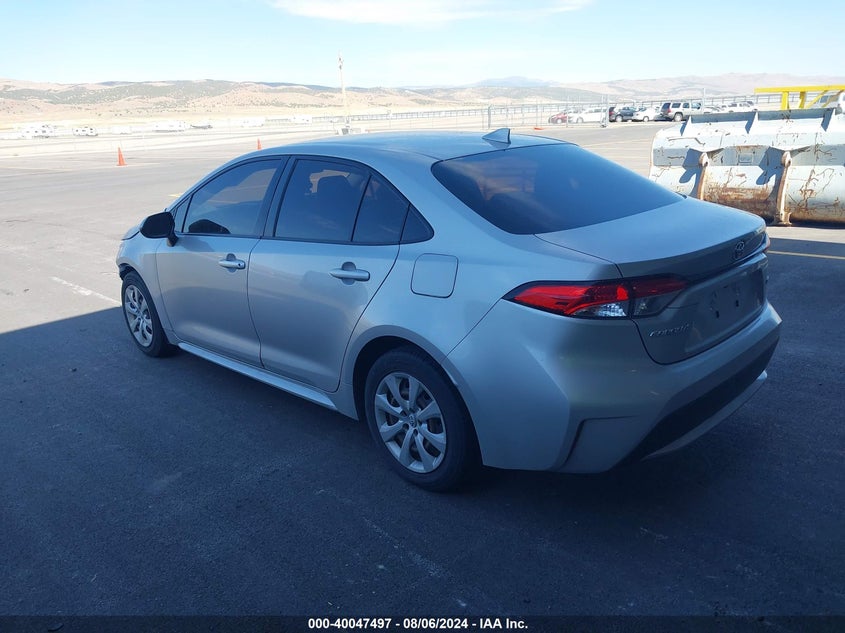 2020 TOYOTA COROLLA LE - JTDEPRAE0LJ024166