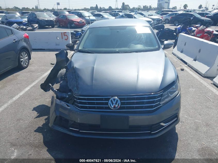 2017 Volkswagen Passat 1.8T S VIN: 1VWAT7A36HC021696 Lot: 40047621