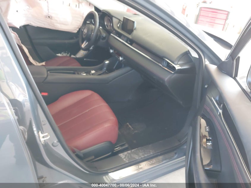 VIN JM1GL1WY6M1606220 2021 MAZDA MAZDA6 CARBON EDITION