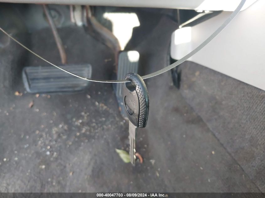 2005 Hummer H2 Sut VIN: 5GRGN22U75H109185 Lot: 40047703