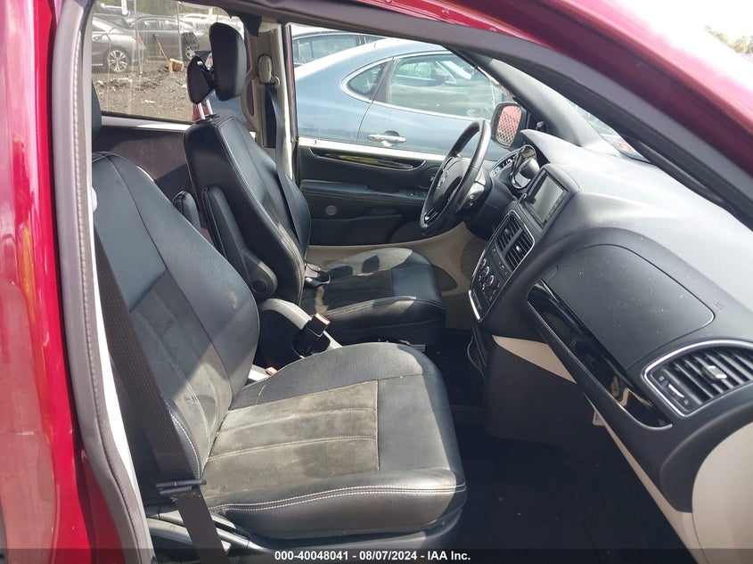 2019 DODGE GRAND CARAVAN SXT - 2C4RDGCG3KR529710