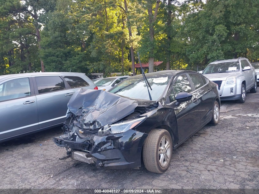 2018 CHEVROLET CRUZE LT - 1G1BE5SM2J7190649