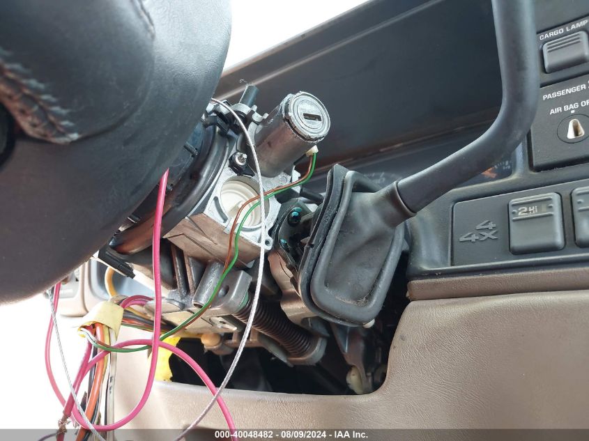 1997 Chevrolet Gmt-400 K1500 VIN: 2GCEK19RXV1293196 Lot: 40048482