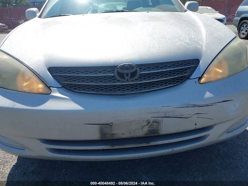 2004 Toyota Camry Le/Xle/Se VIN: 4T1BE32K84U814370 Lot: 40048492