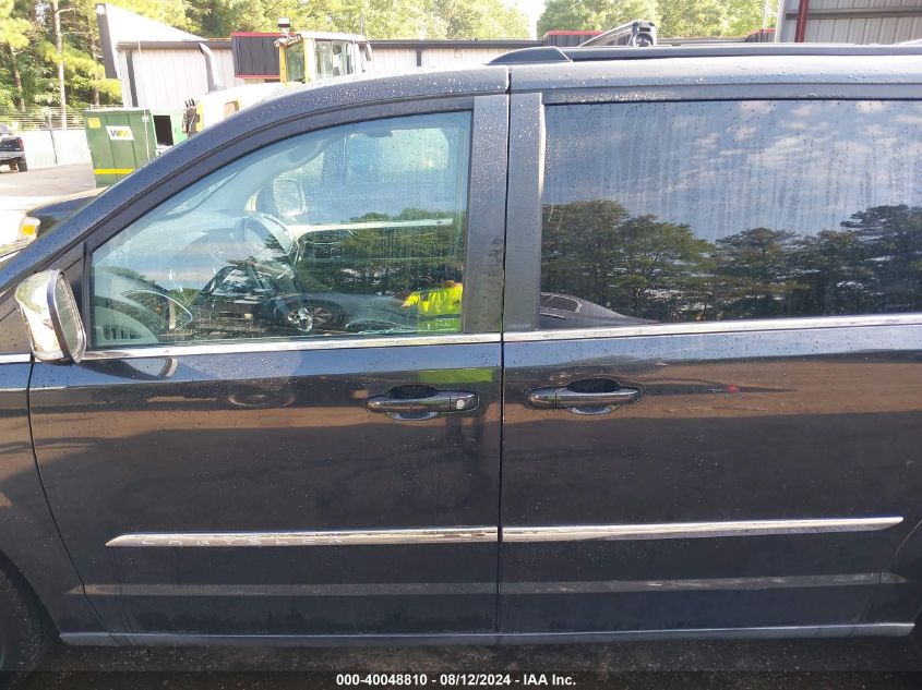 2011 Chrysler Town & Country Touring-L VIN: 2A4RR8DG0BR712742 Lot: 40048810