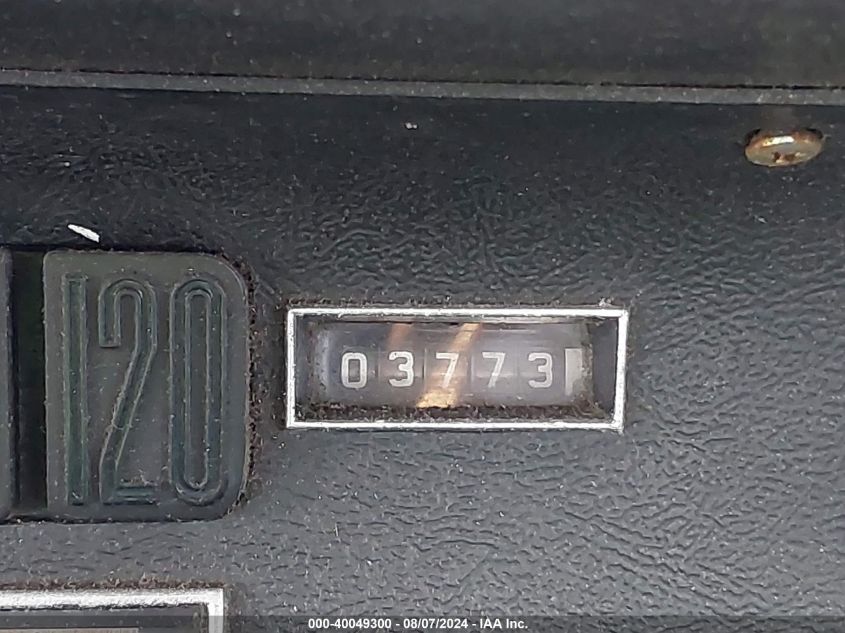 1966 Ford Thunderbird VIN: 6Y857141227 Lot: 40049300