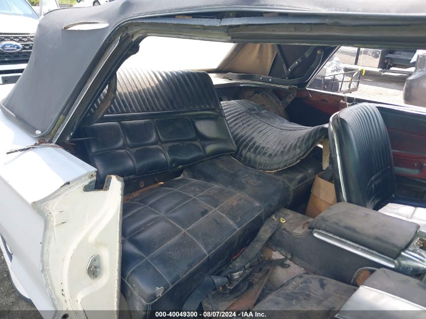 1966 Ford Thunderbird VIN: 6Y857141227 Lot: 40049300