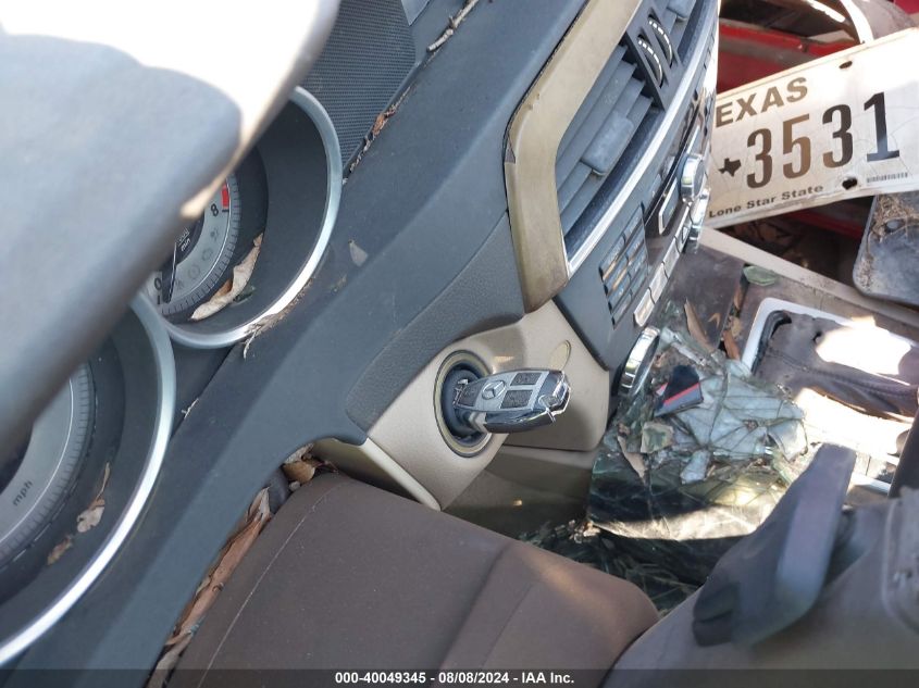 2012 Mercedes-Benz C 250 C 250 VIN: WDDGJ4HB3CF934282 Lot: 40049345