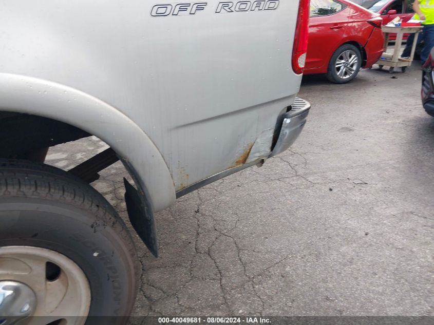 2000 Ford F-150 Lariat/Work Series/Xl/Xlt VIN: 1FTRX18L5YNB10810 Lot: 40049681