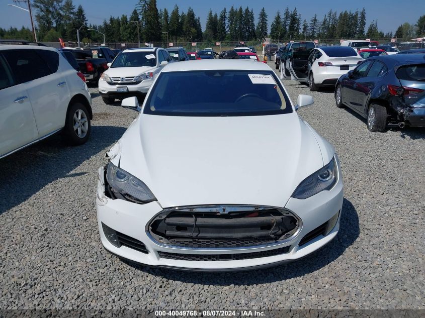 2015 Tesla Model S 60/70/85 VIN: 5YJSA1S11FF099083 Lot: 40049768