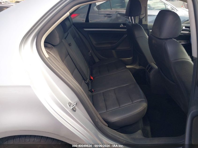 2008 Volkswagen Jetta Se/Sel VIN: 3VWRZ71K78M168889 Lot: 40049824