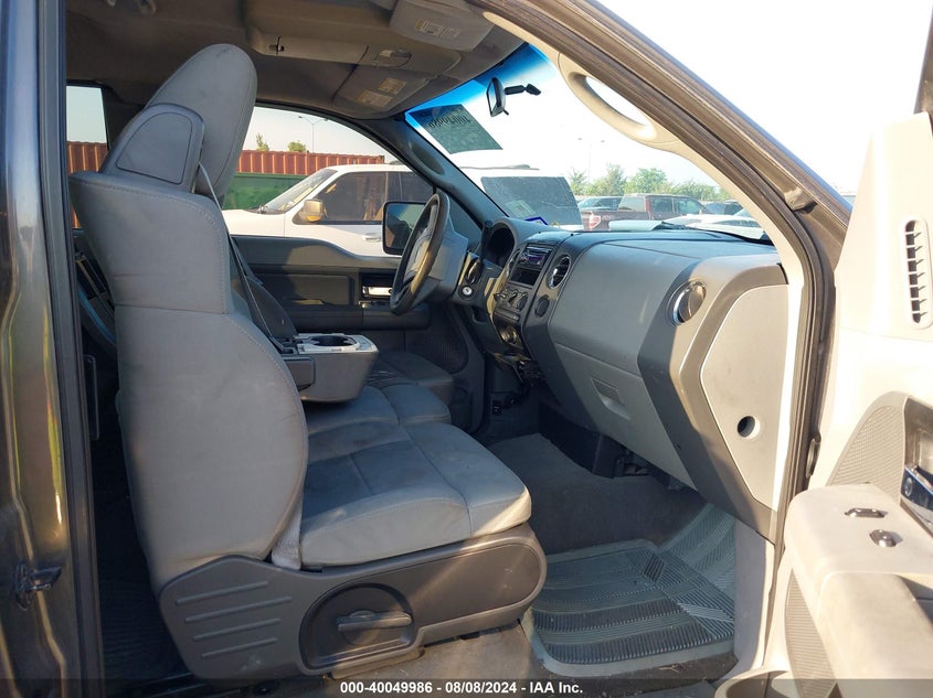 2005 Ford F-150 Stx/Xl/Xlt VIN: 1FTRX12W45KD21495 Lot: 40049986