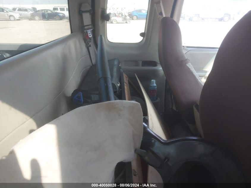 2000 Ford F-150 Lariat/Xl/Xlt VIN: 2FTRX07L5YCA71301 Lot: 40050028