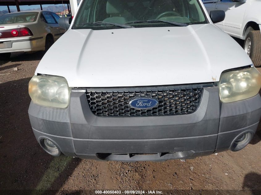 2006 Ford Escape Hybrid VIN: 1FMYU95H06KA52571 Lot: 40050403