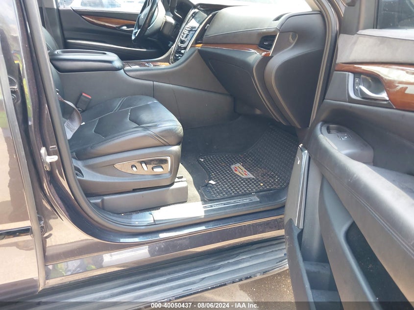 2017 CADILLAC ESCALADE ESV LUXURY - 1GYS3HKJXHR189228