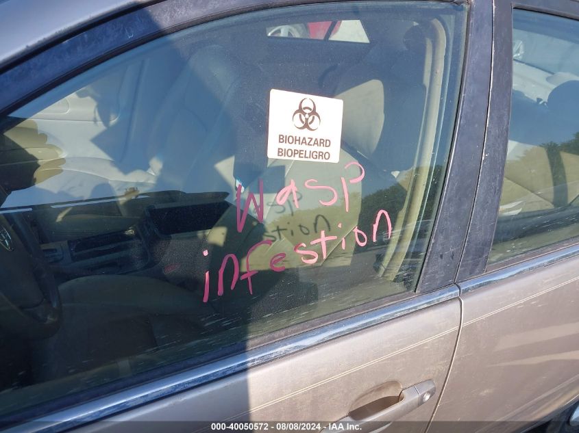 2003 Toyota Camry Le VIN: JTDBE32K230231397 Lot: 40049966